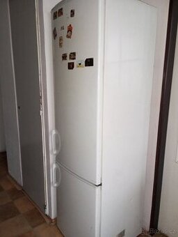 Lednice Gorenje s mrazákem