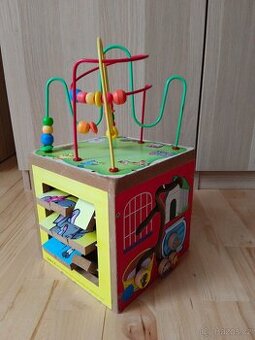 Dřevěná motorická kostka