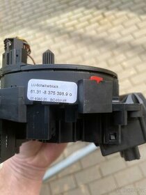 BMW X5 E53 ,ovladaci páčky pod volantem (snimací kroužek)