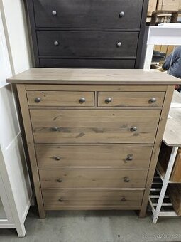 Komoda Hemnes.............