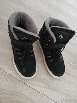 Zimní boty zn.McKinley vel. 35