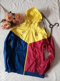 Moc pěkná bunda větrovka vel L. Nike FCB.