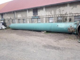 nádrž
