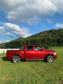 DODGE RAM 5,7HEMI LARAMIE VÝMĚNA MOŽNÁ - 1