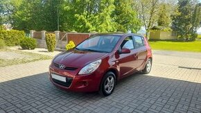 HYUNDAI i20 1.2i / najeto 87 000 km