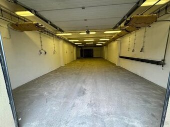 Pronajem SKLADU/GARÁŽE/120m2/Klidný a hlídaný areál