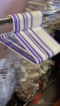 Ramínka Petra plast pevná - 1