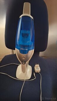 Elektrolux ruční vysavač prodám 150 Kč