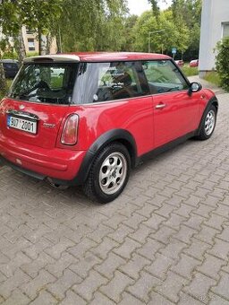 Mini cooper 1.6 benzín