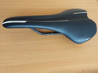 Sedlo PRO Griffon performance - 152mm - 1