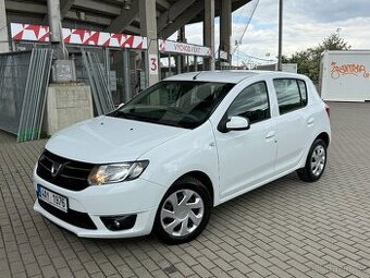 Dacia Sandero, 1.2i, 54kw Původ ČR 1. maj.