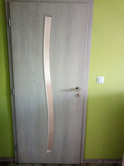 2x Interiérové dveře 80cm L Solodoor včetně obložek a kování