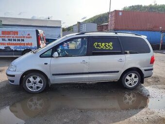 VW Sharan č. 23838