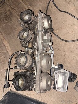 Karburatory fzr 600