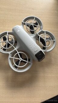 Dji Neo - dron + baterie