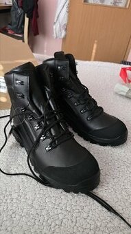 Kotníkové boty Gore-Tex Prabos Delta Ankle Black S10594