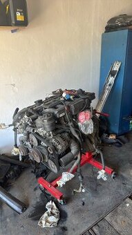 Motor m54b25 - 1