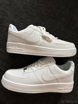 Nike Air Force 1 vel.43