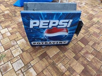 Světelná reklamní cedule pepsi