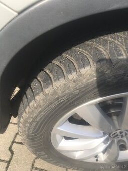 Pneu goodyer celoroční 235/55 17 100 v