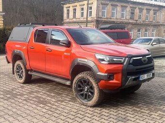Toyota Hilux Invicible 2,8