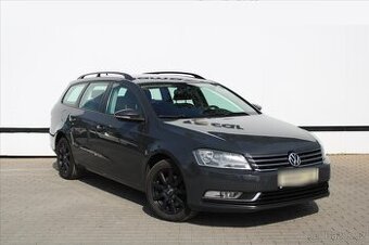 Volkswagen Passat 2.0 TDI 103kW DSG COMFORTLINE (2011)