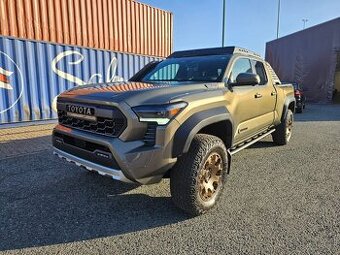 TACOMA Trailhunter 2,4L 326 PS Benzin/Hybrid NEW model 2025