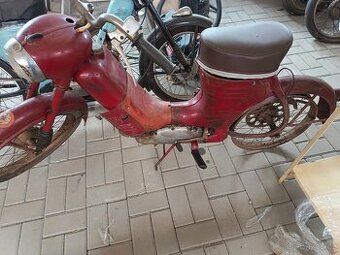 Jawa 550 - 2x + originální brašna na pařeza