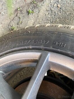 Kola - 4ks BORBET - Y Titan 7,5x17 5x120 ET34 titanově matný