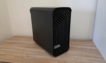 Herní PC (Ryzen 9 7950X3D, RX 9060 XT, 64 GB RAM)