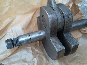 Kliková hřídel STADION S11 S22 JAWETTA