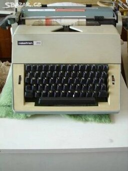 Psací stroj Robotron 20
