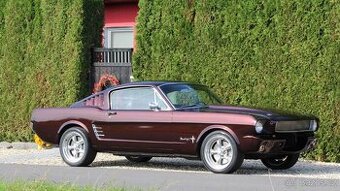 1966 FORD MUSTANG FASTBACK V8 AUTOMATIC SHOW CAR