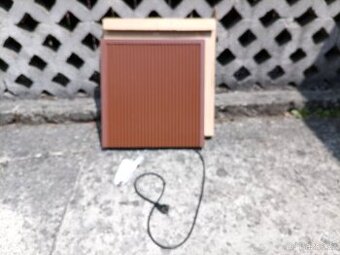 Nástěnný elektrický přímotop