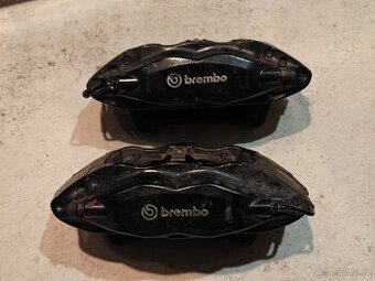 Brzdové třmeny Brembo 4pístkové - Ford Mustang 2005-2014