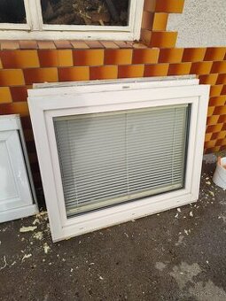 Prodám plastová okna