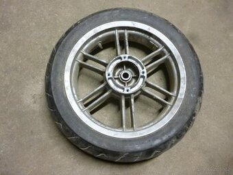 Yamaha X-City 250. Zadní kolo.  od 2007