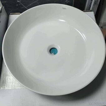 Tenkostěnné kulaté umyvadlo BALIV na desku 47,5 cm