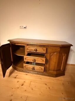 Komoda - 1