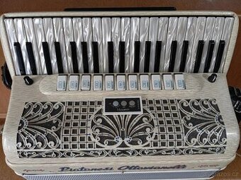 Taliansky akordeon Piatanesi