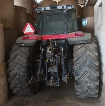 Traktor MF 82 70