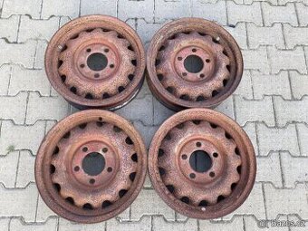 Kola Tatra 97 tatraplan