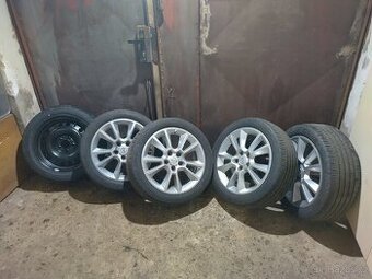 Kompletní sada letních pneu z Opel Astra H GTC