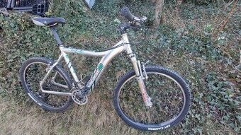 horské kolo Mongoose 26"