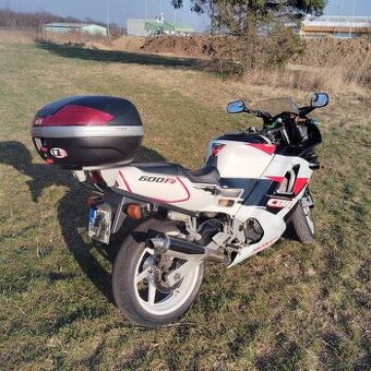 Honda CBR 600 F