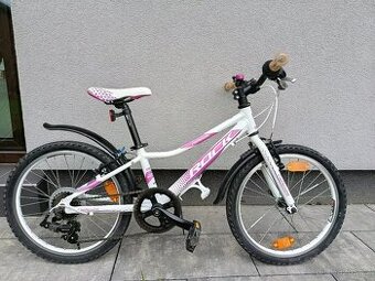 Dívčí kolo 20 Catherine Rock machine