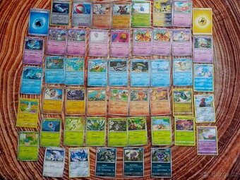POKEMON originál sběratelské karty-50 kusů-Německé