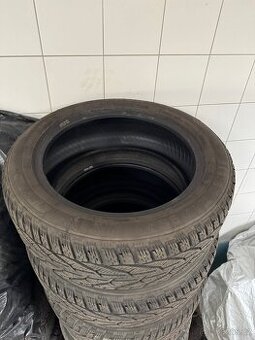 215/55R17