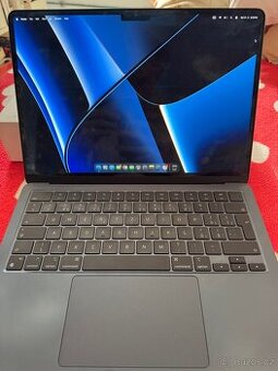 macbook air m3 8/256