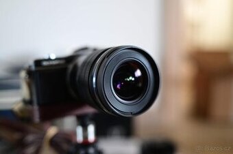 📸 M.Zuiko 17mm f/1.2 PRO (Full Box) + Olympus E-PM2 + přísl